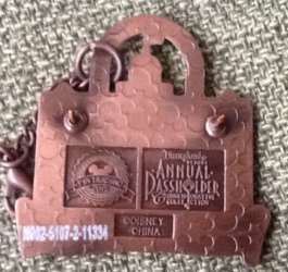 Annual Passholder - Pirates of the Caribbean LOCK - DLR