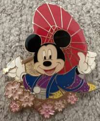 Pin Mickey Kimono