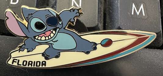 100452 - Jerry Leigh Florida Series - Stitch on Florida surf board - Disney Licensed alternate image