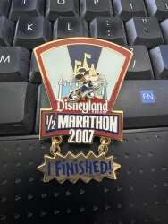Click to view the DLR 1/2 Marathon Mickey I Finished 2007 details