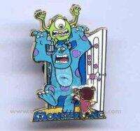 Monster's Inc. -  Sully, Mike, Boo in Doorway