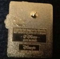 23677 - Cast Lanyard Series II - 100 Acre Wood Baseball - Pooh Pitching - Walt Disney World alternate image