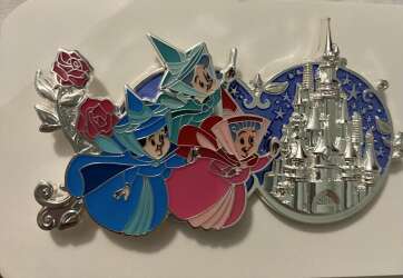Disney 100 Pin Trading Fun Day Boxed Set
