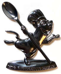 Chef Remy's Ratatouille Adventure Statue