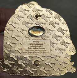 'Disney Auctions - Pooh &amp; Eeyore Rain Cloud - DA'