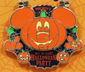 100928 - Mickey's Not So Scary Halloween Party (MNSSHP) 2011 - Mickey Jack-o-Lantern - Walt Disney World alternate image