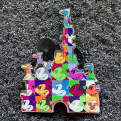 'WDW Hidden Disney Series 2025 Wave B: Castles - Pop Art Mickey - WDW'