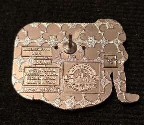 100956 - WDW Hidden Disney Series 2025 Wave B: Walt Disney World D - Snow White - Walt Disney World alternate image