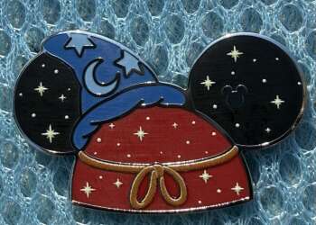 'WDW Hidden Disney Series 2025 Wave B: Ear Hats - Sorcerer Mickey - Chaser - WDW'