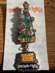 Click to view the Goofy and Christmas Tree details