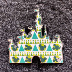 101078 - DLR Hidden Disney Series 2025 Wave B: Castles - Retro Mickey Castle - Disneyland Resort alternate image