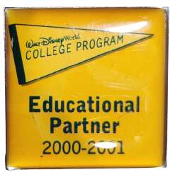 101279 - Walt Disney World College Program - Pennant - Educational Partner (2000-2001) - Walt Disney World alternate image