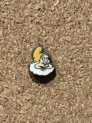 Happy from Snow White and the Seven Dwarfs mini pin set #3