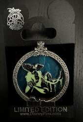 101699 - White Glove Haunted Mansion Series - Opera Singer - Walt Disney World alternate image