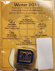 101972 - Cross U - Walt Disney World 40th Anniversary - Walt Disney World alternate image