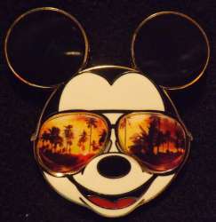 9301 - Sunglasses Mickey Mouse alternate image