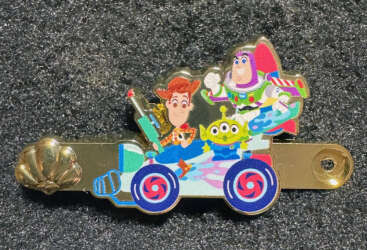 'Hong Kong Disneyland 20th Anniversary - Parade Floats Mystery Pin Set - Toy Story - HKDL'