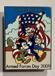 Click to view the Mickey, Goofy and Donald Cast Exclusive details