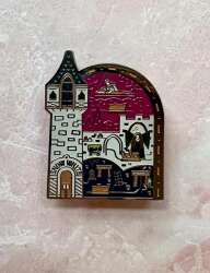 Click to view the Snow White’s Scary Adventures pin details