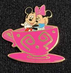 Click to view the Mickey & Minnie in Teacup details