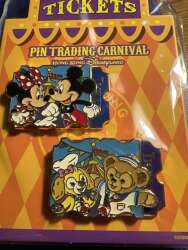 Click to view the 2 Pin set Mickey and Minnie & Cookie Ann and Duffy details