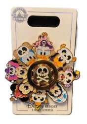 Pirates Ghost Ship Spinner