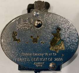 'Hidden Disney Collection - Goofy and Donald dining - WDW'