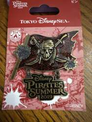 Disney Pirates Summer Skull and Swords glitter dangle -Tokyo Disney Sea