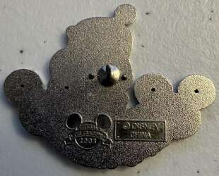 'Mrs. Claus Minnie - DLR'