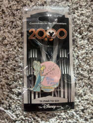 992 - Countdown to the Millennium Series - #31 - Pinocchio - Blue Fairy - Disney Store US alternate image