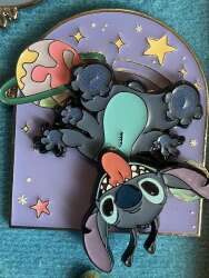 Upside-down Alien Stitch in Space