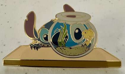 Click to view the Stitch Looking at Fishbowl details