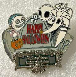 Happy Halloween 2010 Cast Member Exclusive