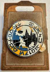 103541 - Star Wars Galaxy's Edge - Black Spire Outpost - Rey and BB-8 - Walt Disney World alternate image