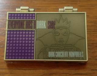 'Confections Mystery - Snow White's Evil Queen - DLR'