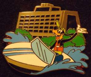 72226 - Walt Disney World Deluxe Starter Set - Characters at Park Attractions - WDW - Goofy at the Contemporary Resort - Walt Disney World alternate image