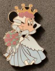 Minnie as Cinderella with crown and bouquet