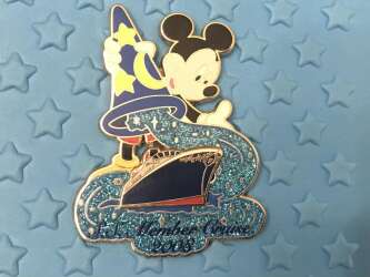 Mickey w/ sorcerer hat S.S. Member cruise 2008 pin