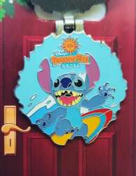 'Resort Holiday Collection 2016: Jeweled Wreaths - Paradise Pier Hotel - Stitch - DLR'