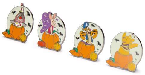 104736 - Costumed Winnie the Pooh & Friends Halloween Pumpkin Set — Full Set alternate image