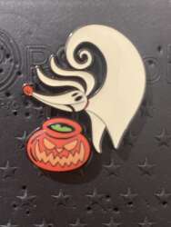 104768 - Hot Topic - The Nightmare Before Christmas Pumpkin Carving Blind Box - Zero - Loungefly alternate image