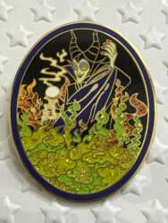 Maleficent Summoning Glitter Flames