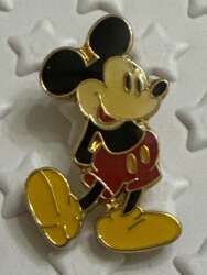 Mickey Mouse With Arms Behind Back -Gold