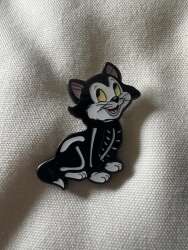 104943 - Hot Topic - Disney Animals Halloween Blind Box - Figaro in Skeleton Costume - Loungefly alternate image