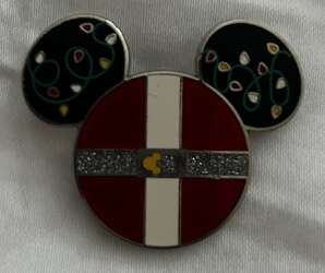 Click to view the Mickey Mouse Head Santa details