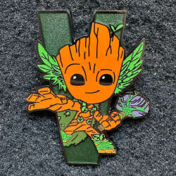 Groot as Thor - V