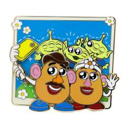 Click to view the Toy Story Selfie details