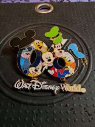2006 Dated Year Pins - WDW 06 Pin With Dangle - WDW