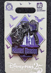 Annual Passholder Exclusive — Hat Box Ghost and Haunted Mansion