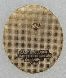 'Walt Disney Travel Company Cast Member - 100% Service - Tinker Bell - DLR'